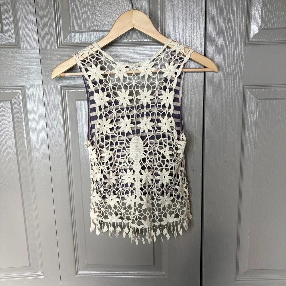 Lipstick Y2K Striped Crochet Lace Back Fringe Tank Top Navy White Small